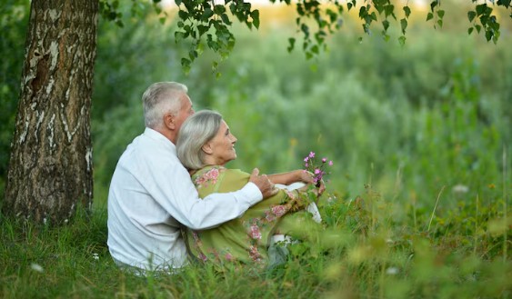 How Memory Therapy Services Boost Senior Living in The Woodlands, TX